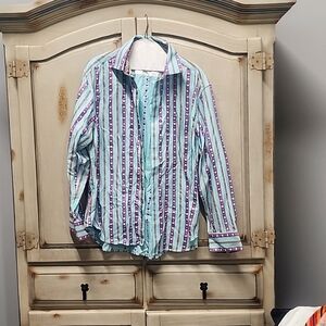 Long sleeve button shirt